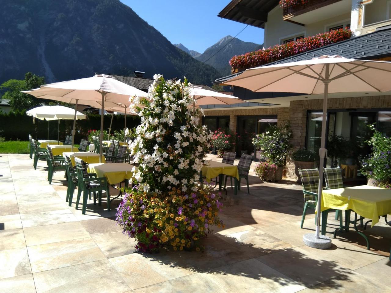 Landhotel Seeblick Nassereith Exterior photo